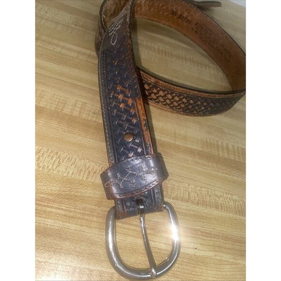 SILVER CREEK COLLECTION 100% Leather Basket Weave Look Hand Tooled Belt Sz 34 - Picture 2 of 8